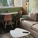 La Petite Luge Sur Les Pistes, Wifi Centre Station Super-besse בסה-א-סנט-אנסטאיס