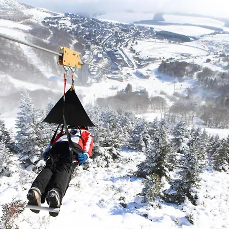 La Petite Luge Sur Les Pistes, Wifi Centre Station Super-besse *